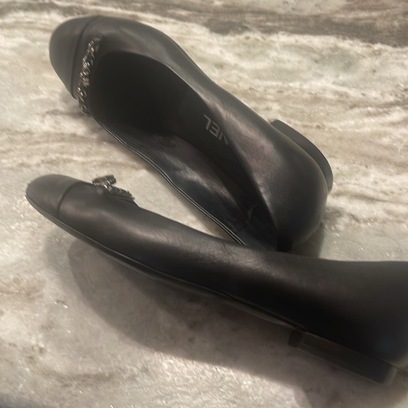 Chanel flats minimal wear cute timeless - Picture 7 of 8
